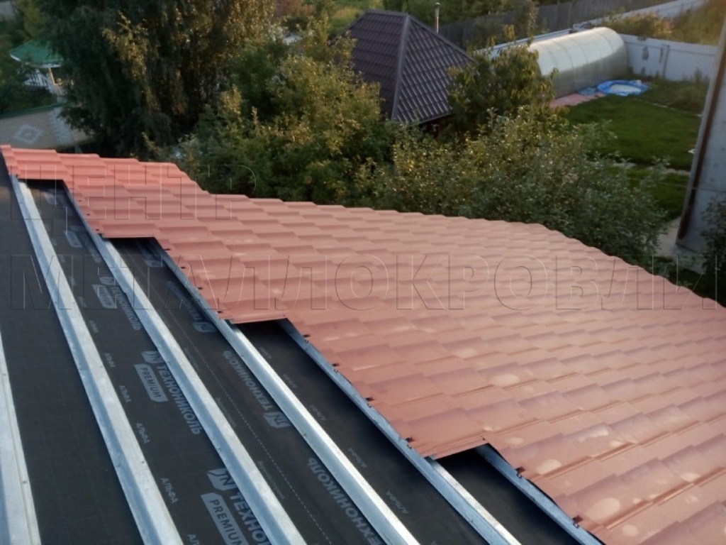 Металлочерепица Геркулес 8004 терракотовый Стальной Бархат от Центра Металлокровли в Якутске