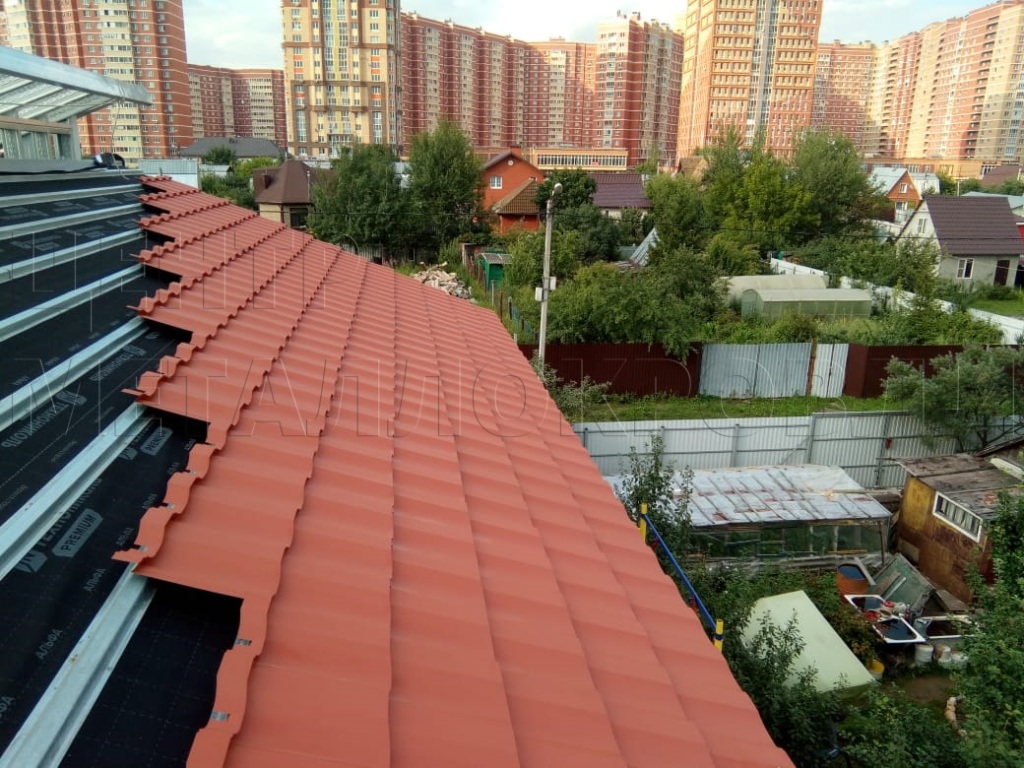 Металлочерепица Геркулес 8004 терракотовый Стальной Бархат от Центра Металокровли в Якутске